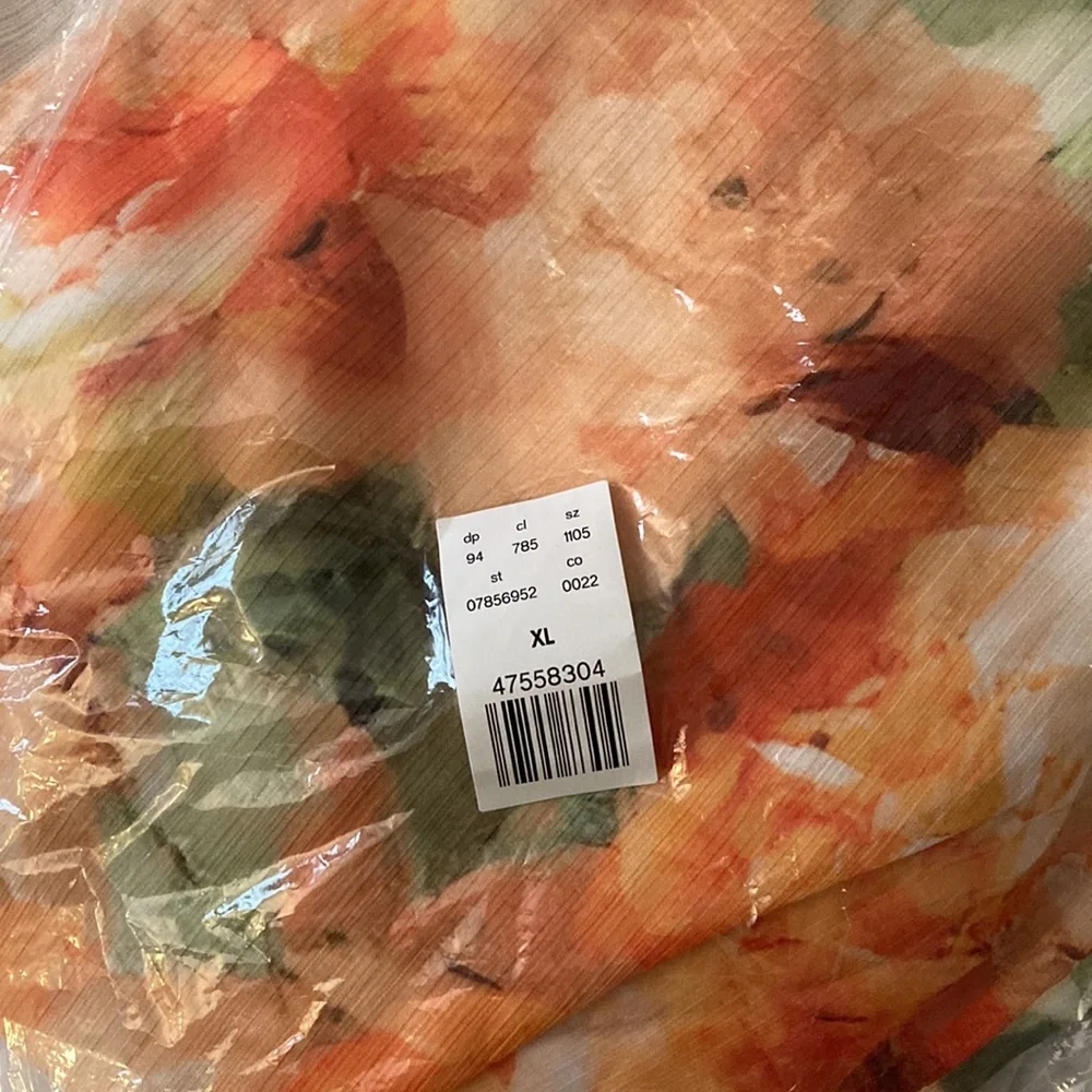 Floral Flutter Sleeve Maxi Dress NWT - Picture 12 of 13